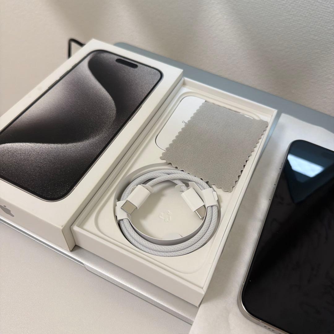 スマートフォン本体 iPhone15pro 256GB