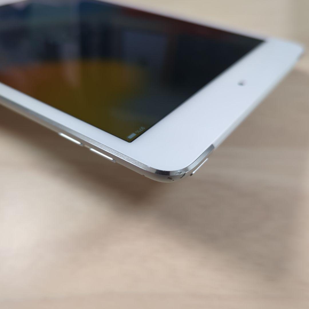 Apple iPad mini4 シルバー 16GB