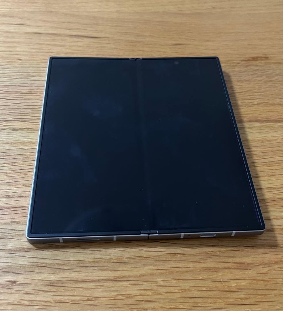 Galaxy Z Fold6 256GB Sim free S Pen付き