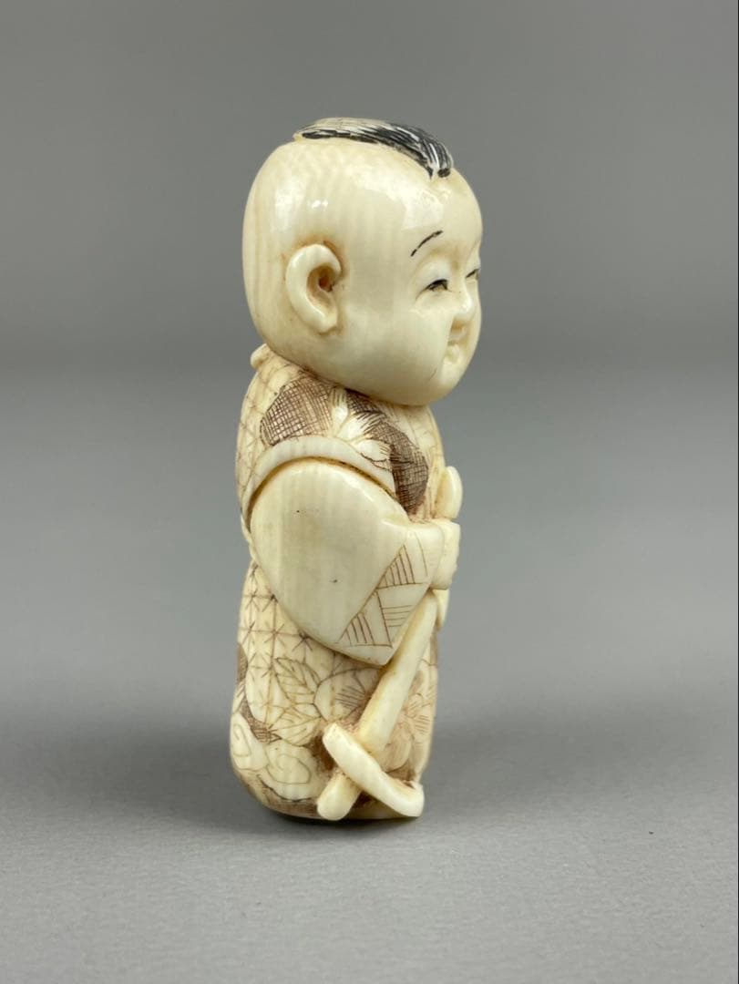 時代根付 極上細密彫り白材マンモス牙製 作家物 中国美術 天然素材 唐子 男の子
