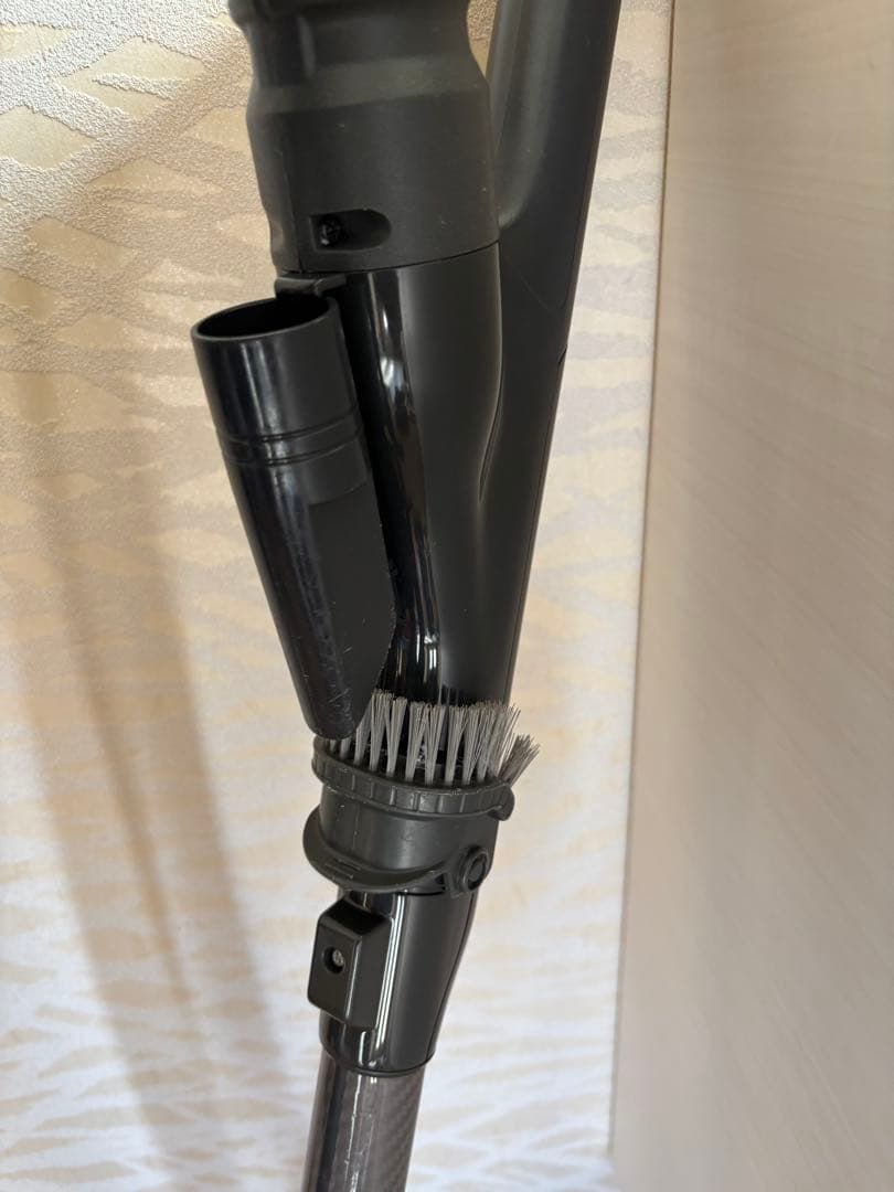 2020年製　Panasonic サイクロン掃除機 MC-SR570G