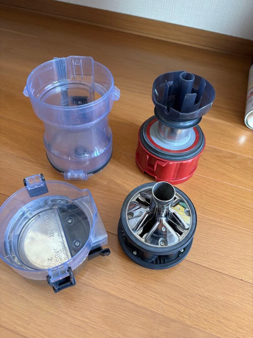 2020年製　Panasonic サイクロン掃除機 MC-SR570G