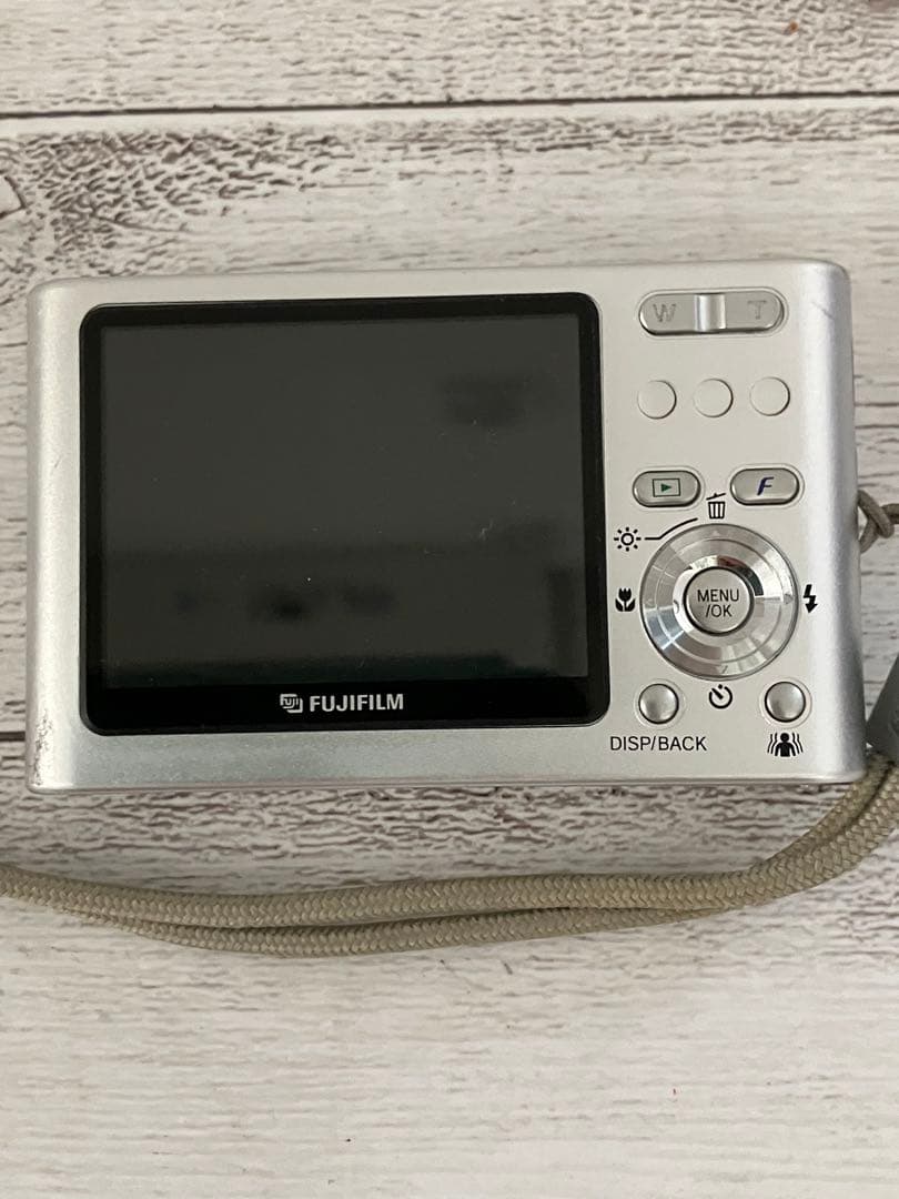 富士フイルム　FINEPIX コンパクトデジタルカメラ
