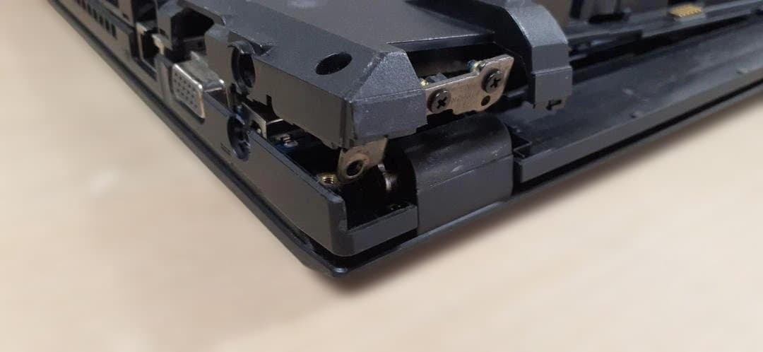 80L0226-04　mouse MousePro ノートPC 15.6インチ