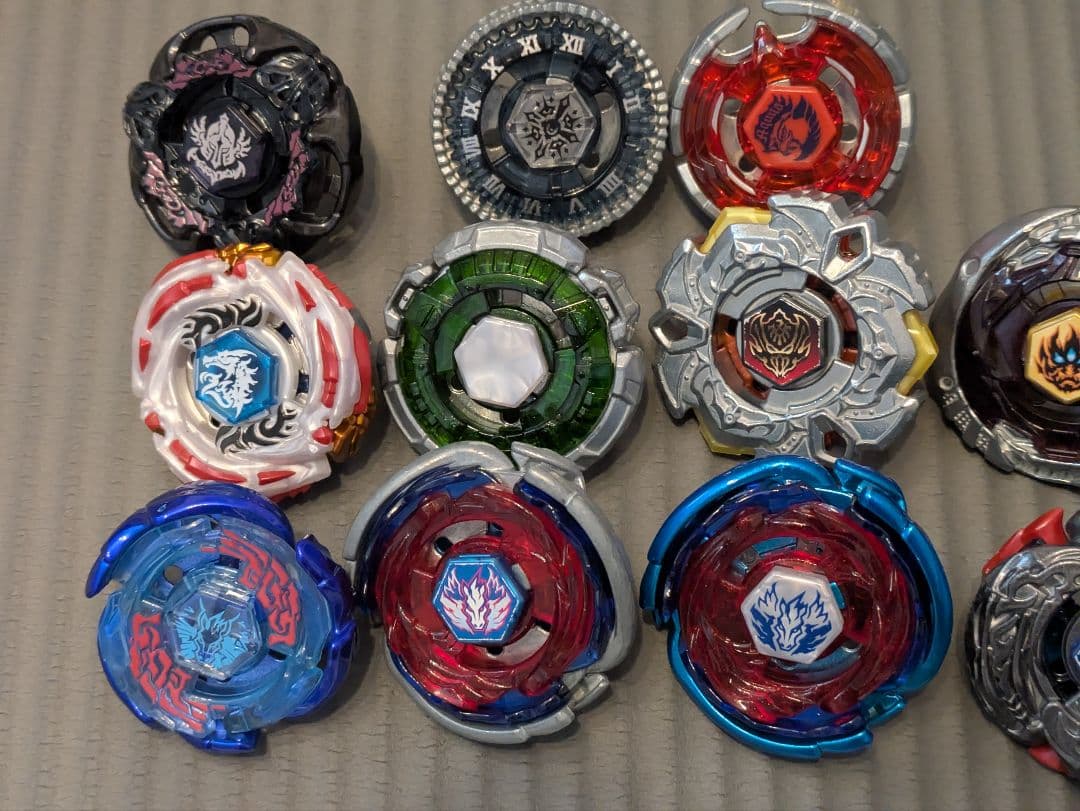 タカラトミー正規品　バトル未使用美品　メタルファイトベイブレード　まとめ売り