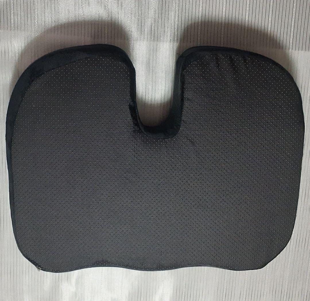 低反発クッション 椅子 座布団 骨盤サポート クッション　運転　3個セット