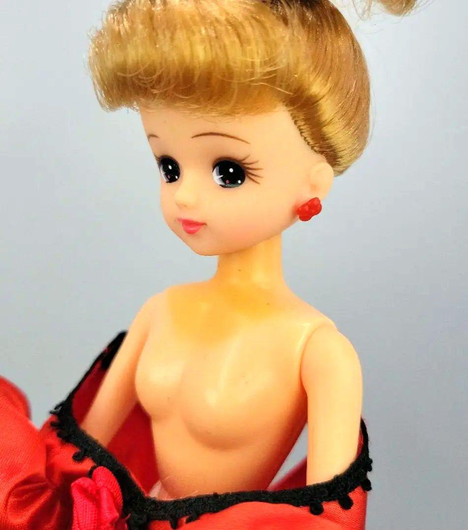 ■日本製　1992年　リカちゃん　誕生25周年記念ワールドリカちゃん【スペイン】