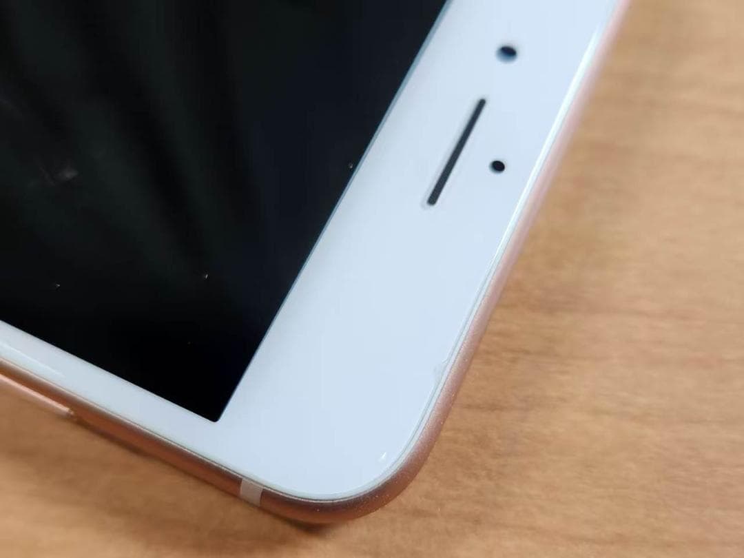 スマートフォン本体 033000A iPhone 8 Plus A1898 64GB