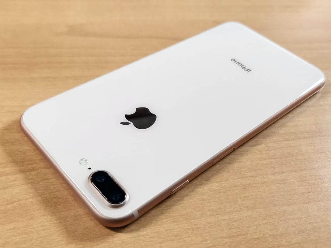 スマートフォン本体 033000A iPhone 8 Plus A1898 64GB