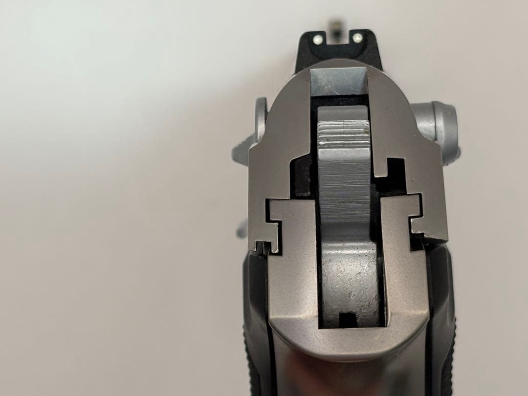 美品　ウェスタンアームズ　WA ベレッタ M8045 クーガー　シルバー