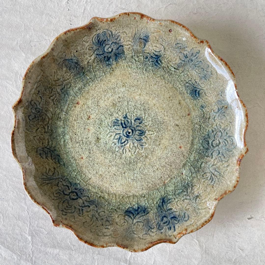 【新品未使用】陶芸家イムサエム 染付 花紋輪花皿