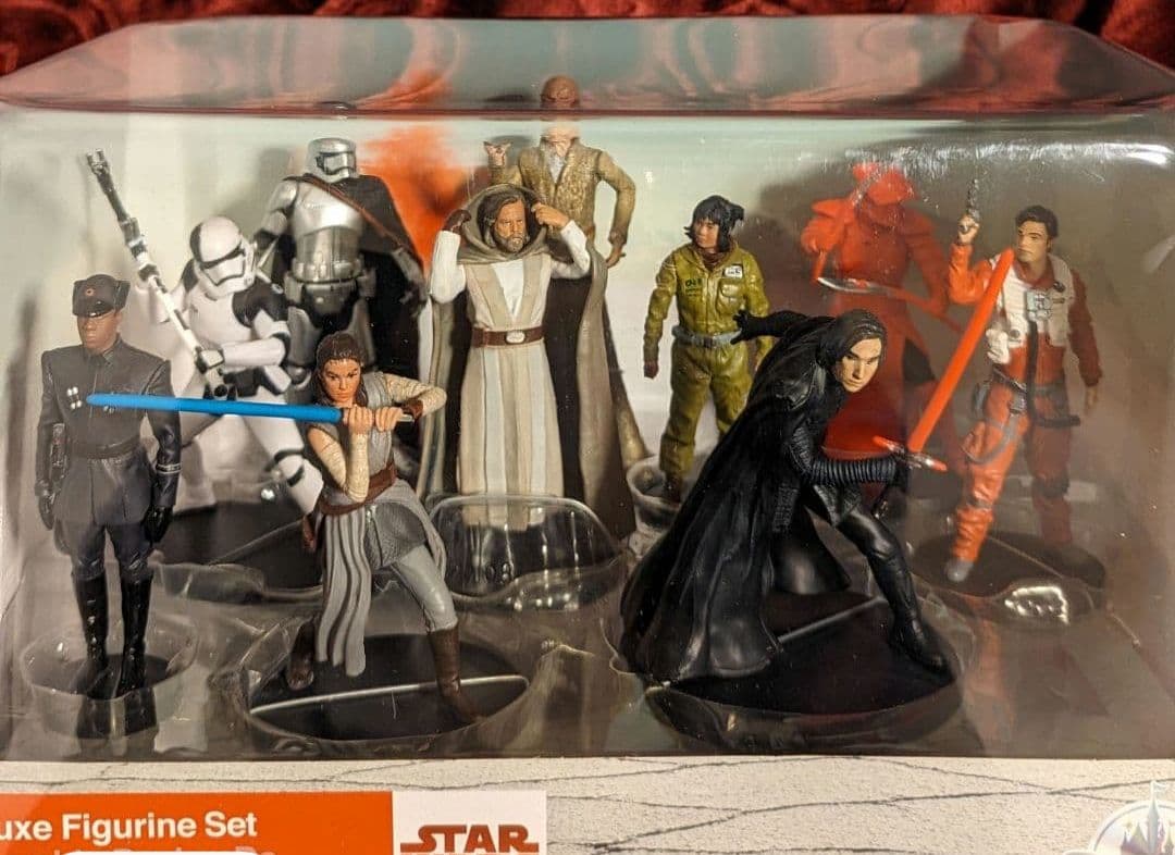 【みっく。】スター・ウォーズ デラックスフィギュア白
