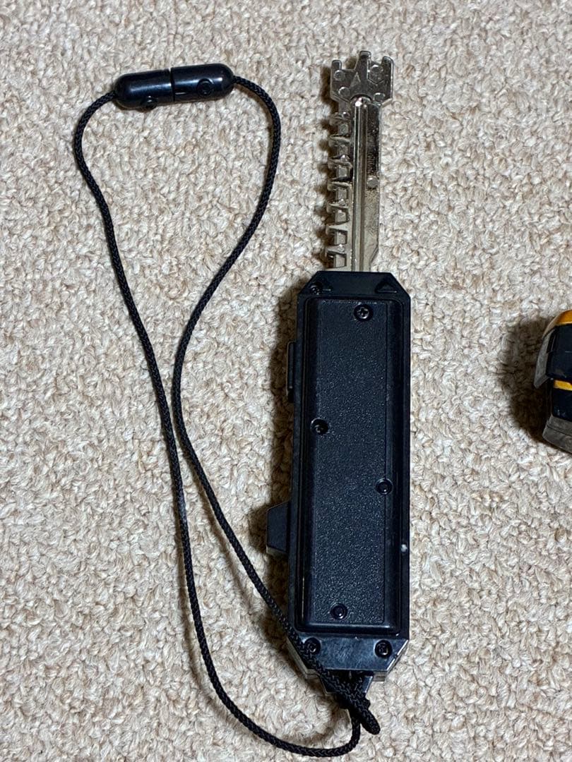 爆竜戦隊アバレンジャー　ダイノコマンダー　アバレブラック　変身アイテム