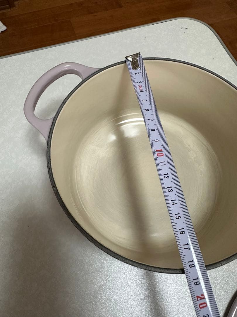 ル・クルーゼ　１８センチ　両手鍋