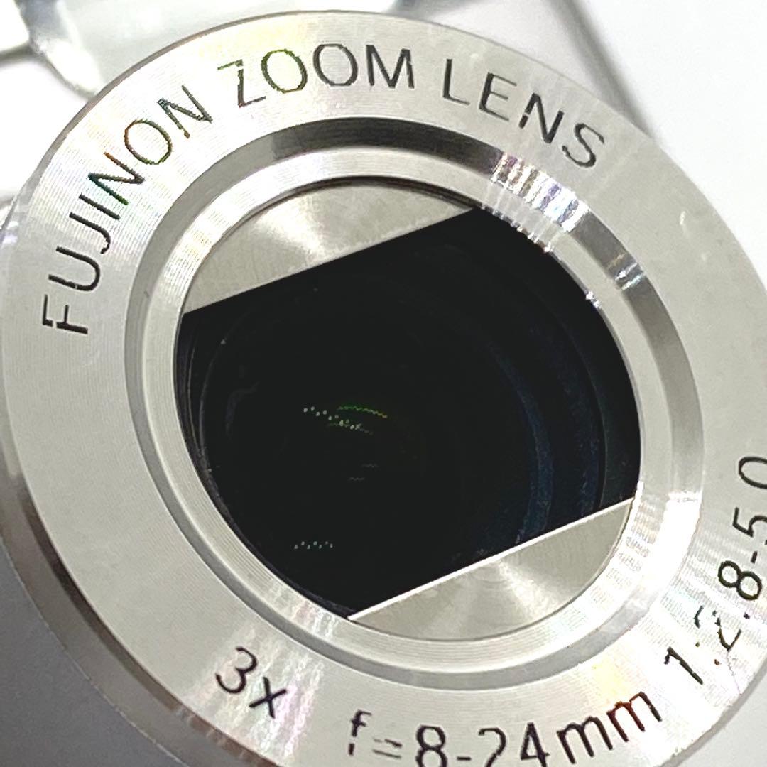 【動作品】FUJIFILM FinePix F11 コンパクトデジタルカメラ