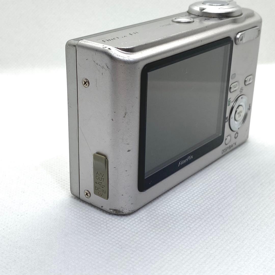 【動作品】FUJIFILM FinePix F11 コンパクトデジタルカメラ