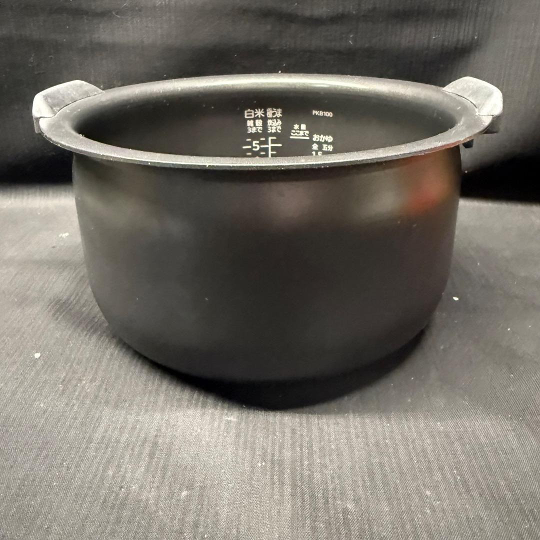 ⬜︎Dc右1012 TIGER 炊飯器 JPK-B100