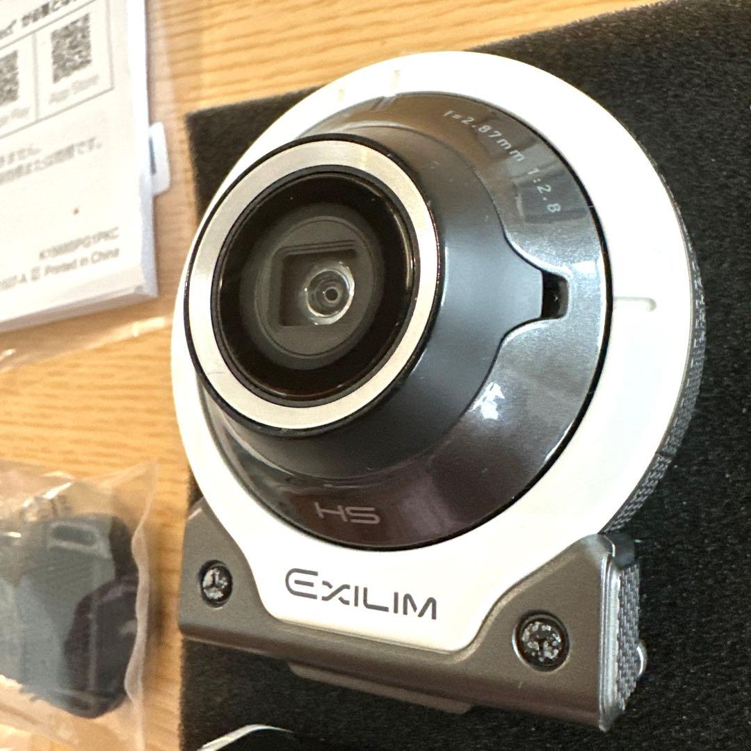 CASIO EX-FR100 デジカメ