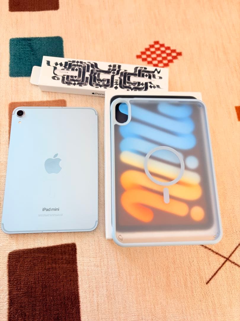 Apple iPad mini (A17 Pro) 128GB ブルー　おまけ