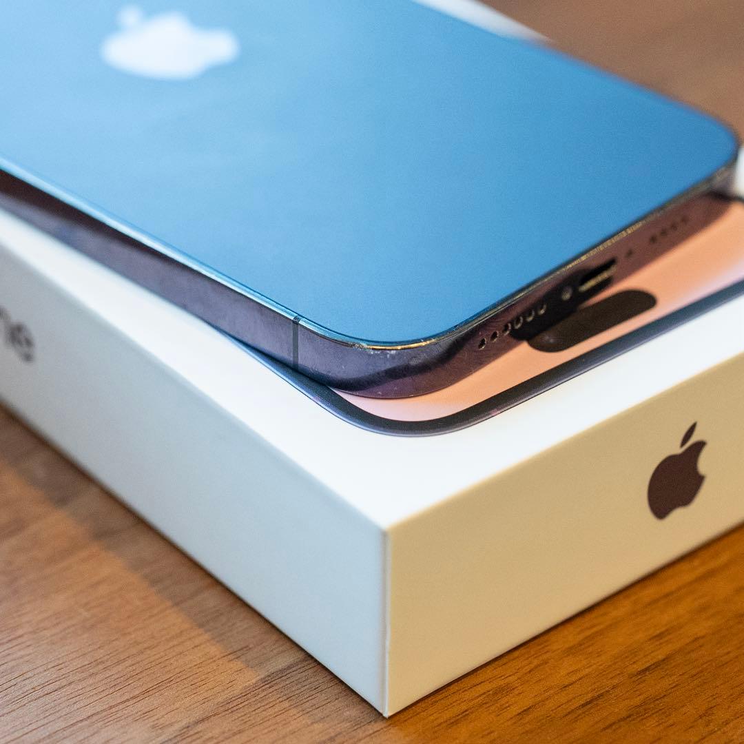 512Gb iPhone 14 Pro max simフリー