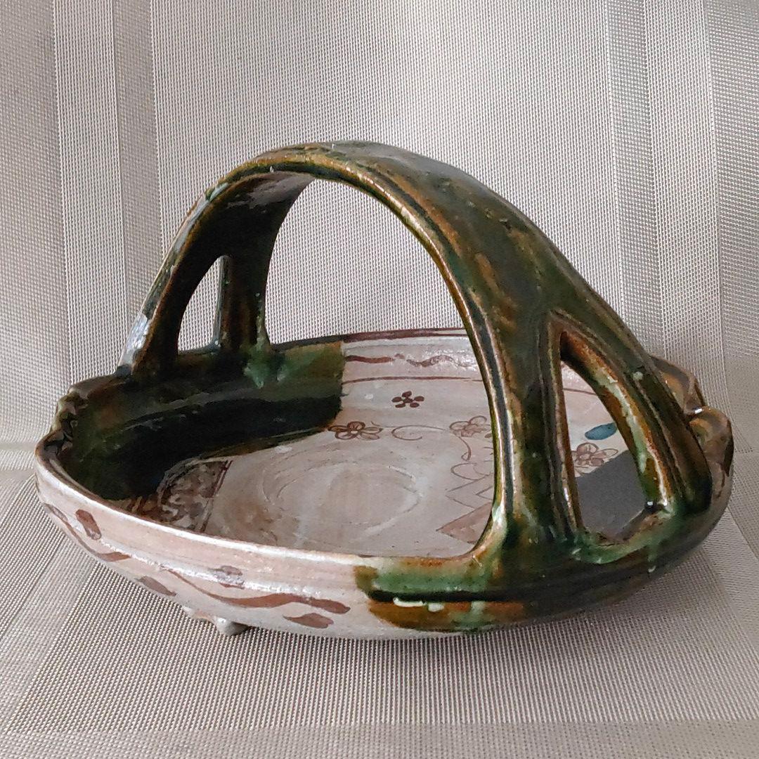 織部　手付き鉢