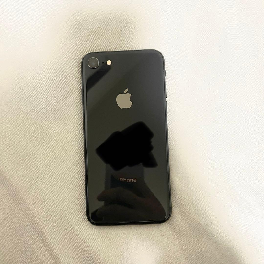 iPhone 8 Space Gray 64 GB SIMフリー