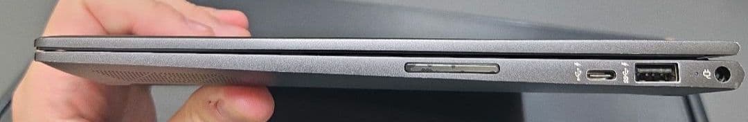 HP ENVY 13.3インチ ノートPC 本体