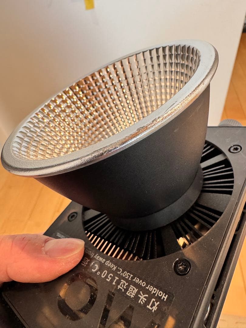 ジーウン (Zhiyun) LEDライトCINEPEER CX100COBライト