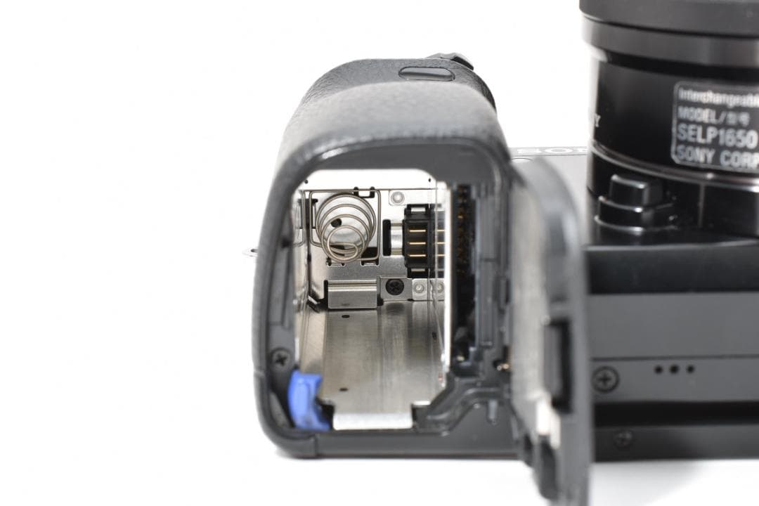 【動作品】SONY α6000 ミラーレスカメラ 16-50mm レンズ・箱付き