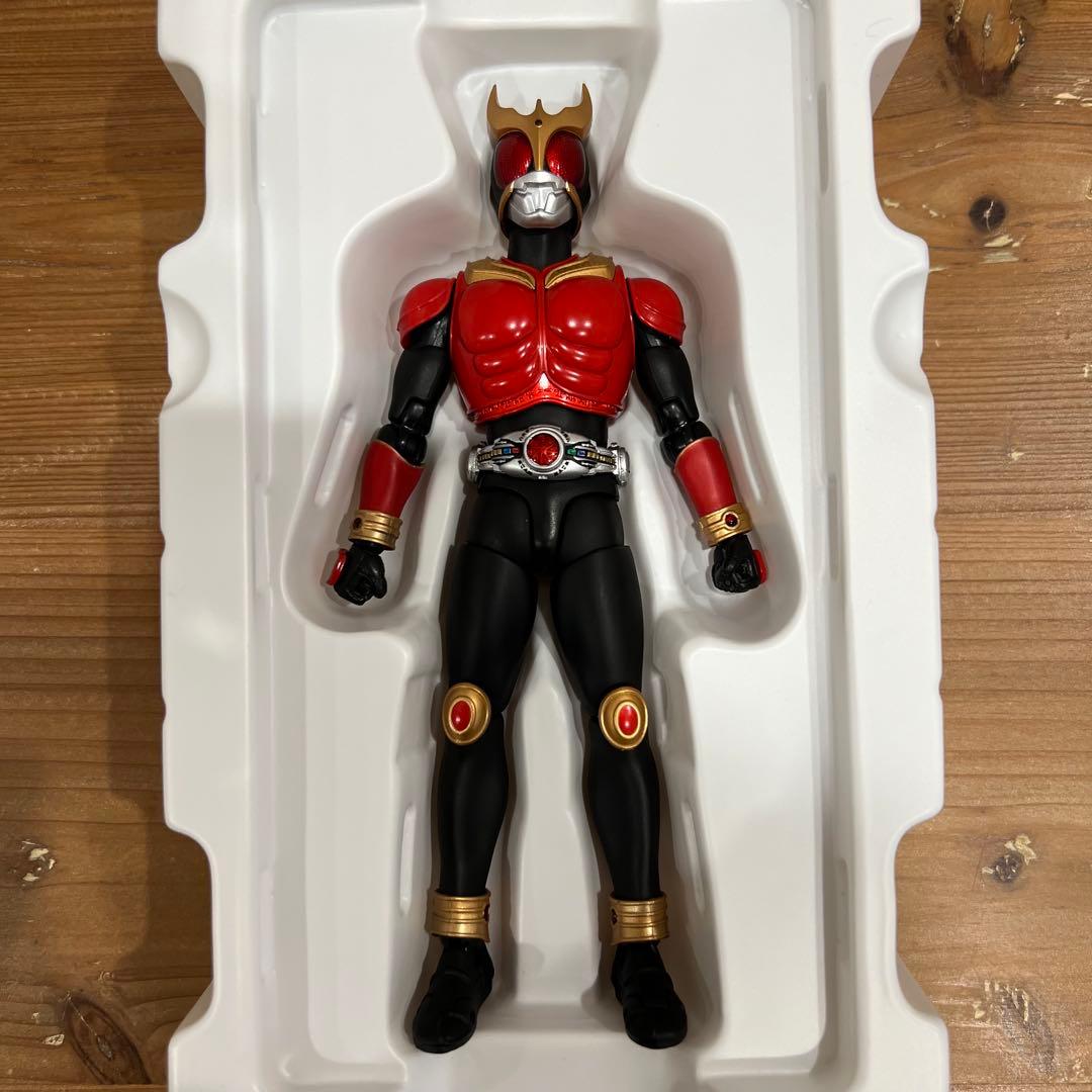 真骨彫製法 仮面ライダークウガ マイティフォーム Store 限定