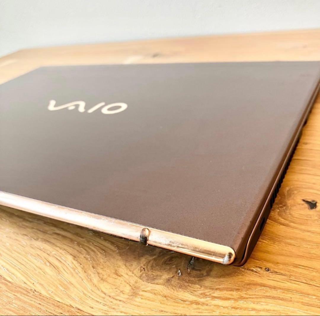 VAIO/32GB×SSD1TB/i7/Windows11タッチ軽量ノートPC