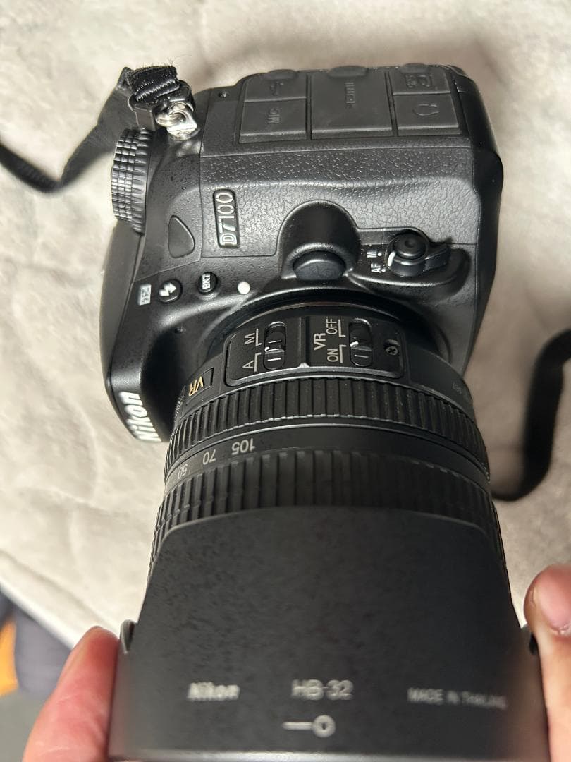 《美品》Nikon D7100 レンズキット 8〜105mm ケース付き