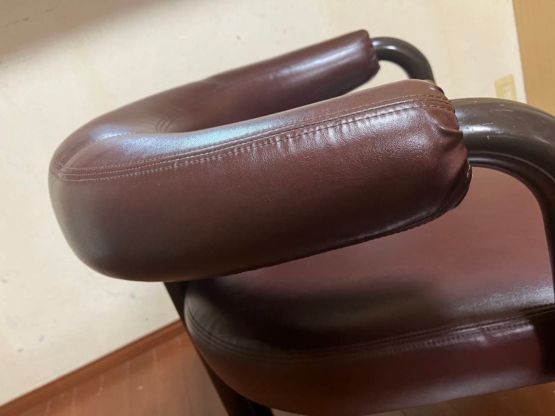 【すし　MOBILIA】　モビリア　革シングルソファ　日本創業②