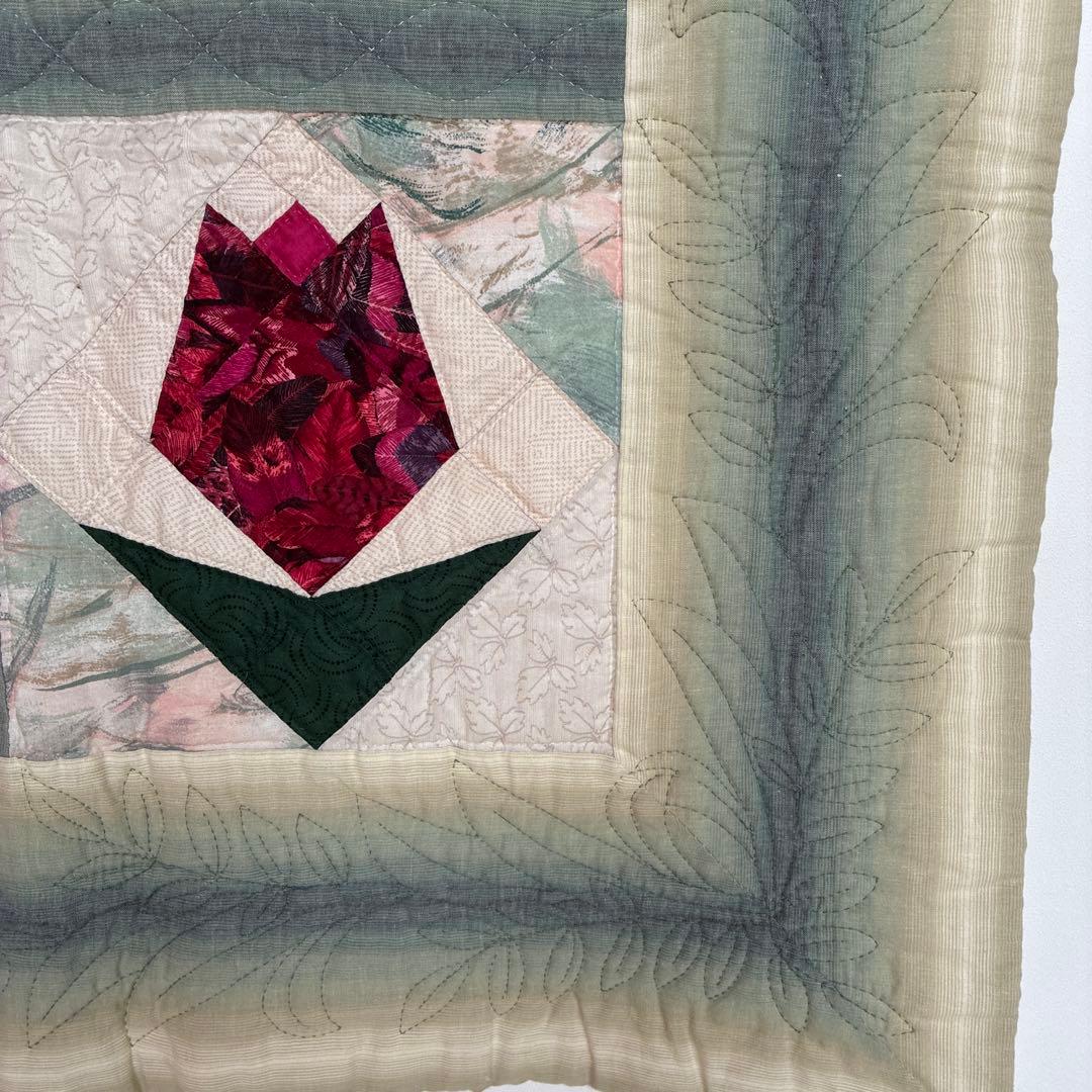 チューリップタペストリー ハンドメイドパッチワークキルト