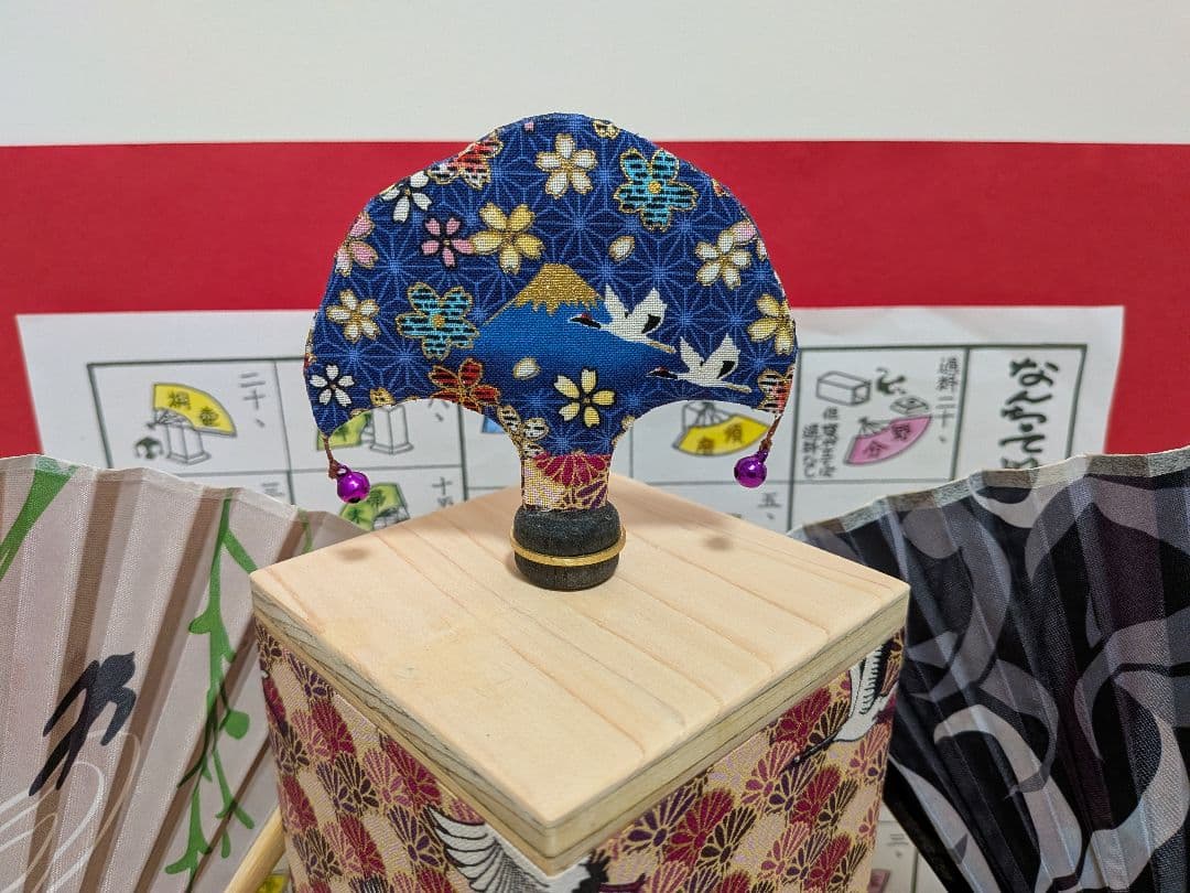 「鶴の恩返し。」 金曜日の妻達♪NEWDデザイン扇子！新品⑤点 投扇興セット。