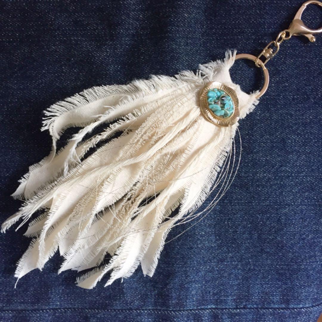 ６９ フリンジタッセルキーホルダー チャーム ロング★感謝セール価格★