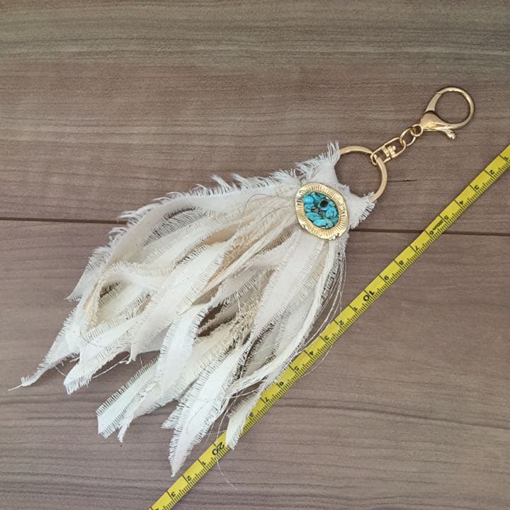 ６９ フリンジタッセルキーホルダー チャーム ロング★感謝セール価格★