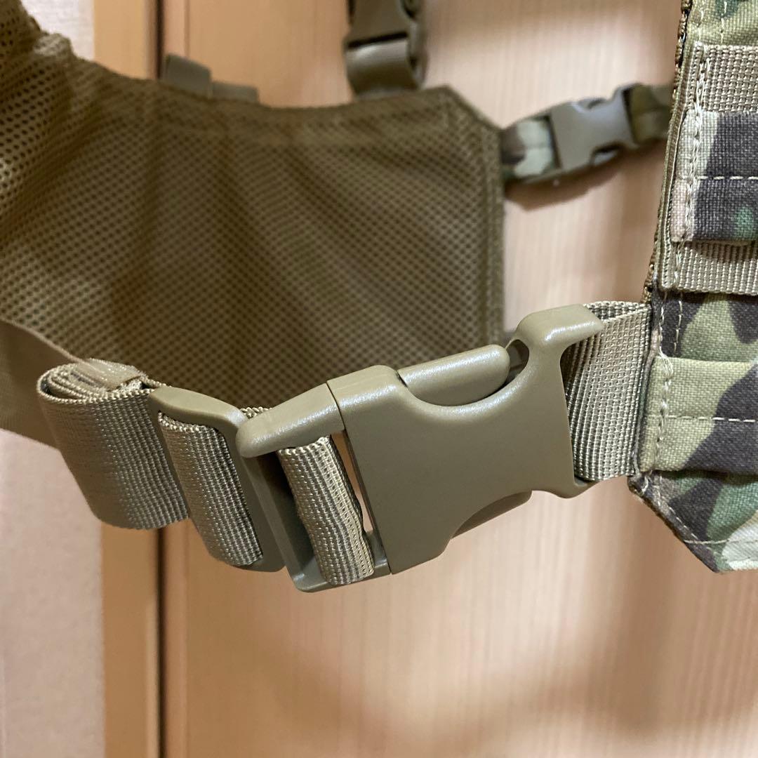 ★希少★ 実物 マルチカム タクティカルベスト フリーサイズ　コンドル サバゲー