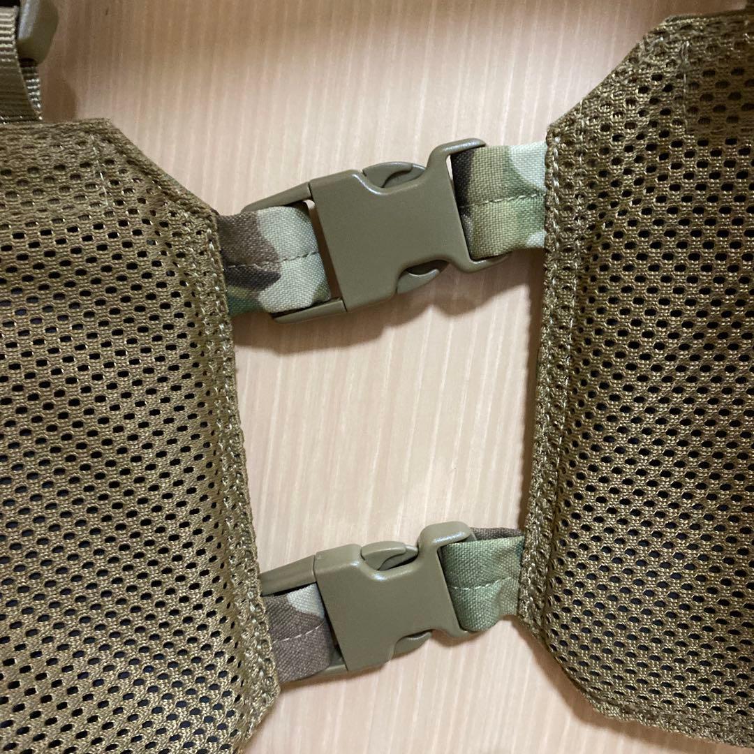 ★希少★ 実物 マルチカム タクティカルベスト フリーサイズ　コンドル サバゲー