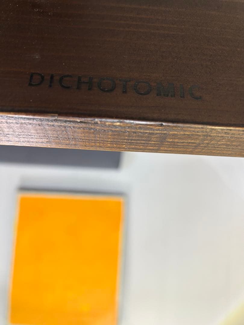 3人掛けソファとセンターテーブルセット