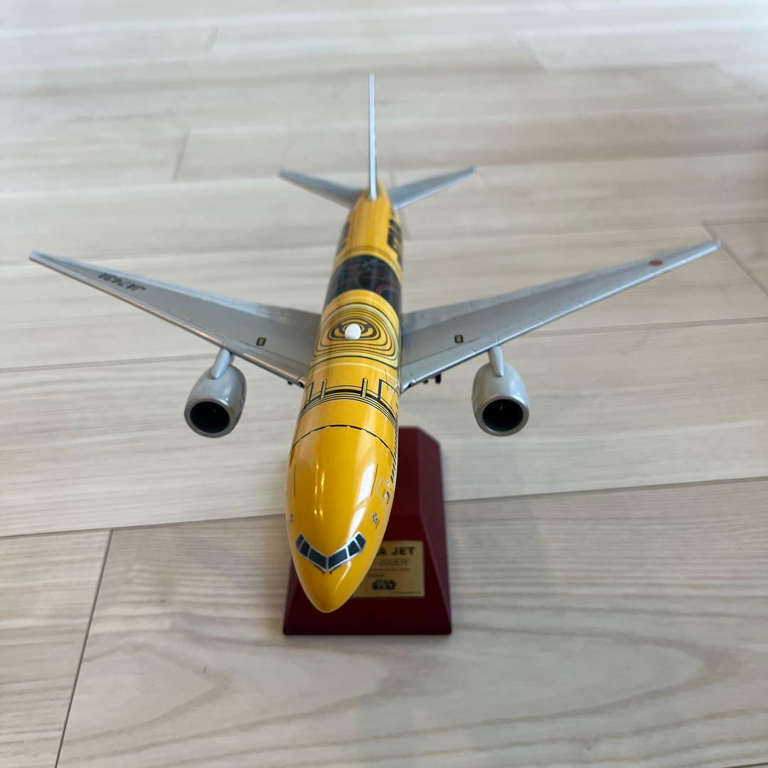 ANA STAR WARS ボーイング777-200ER