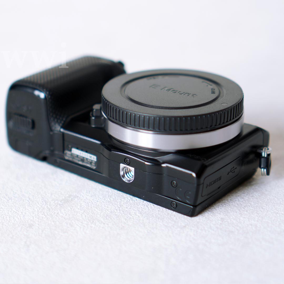 【美品】SONY NEX-5R ボディ ソニー　ブラック　バッテリー3個付