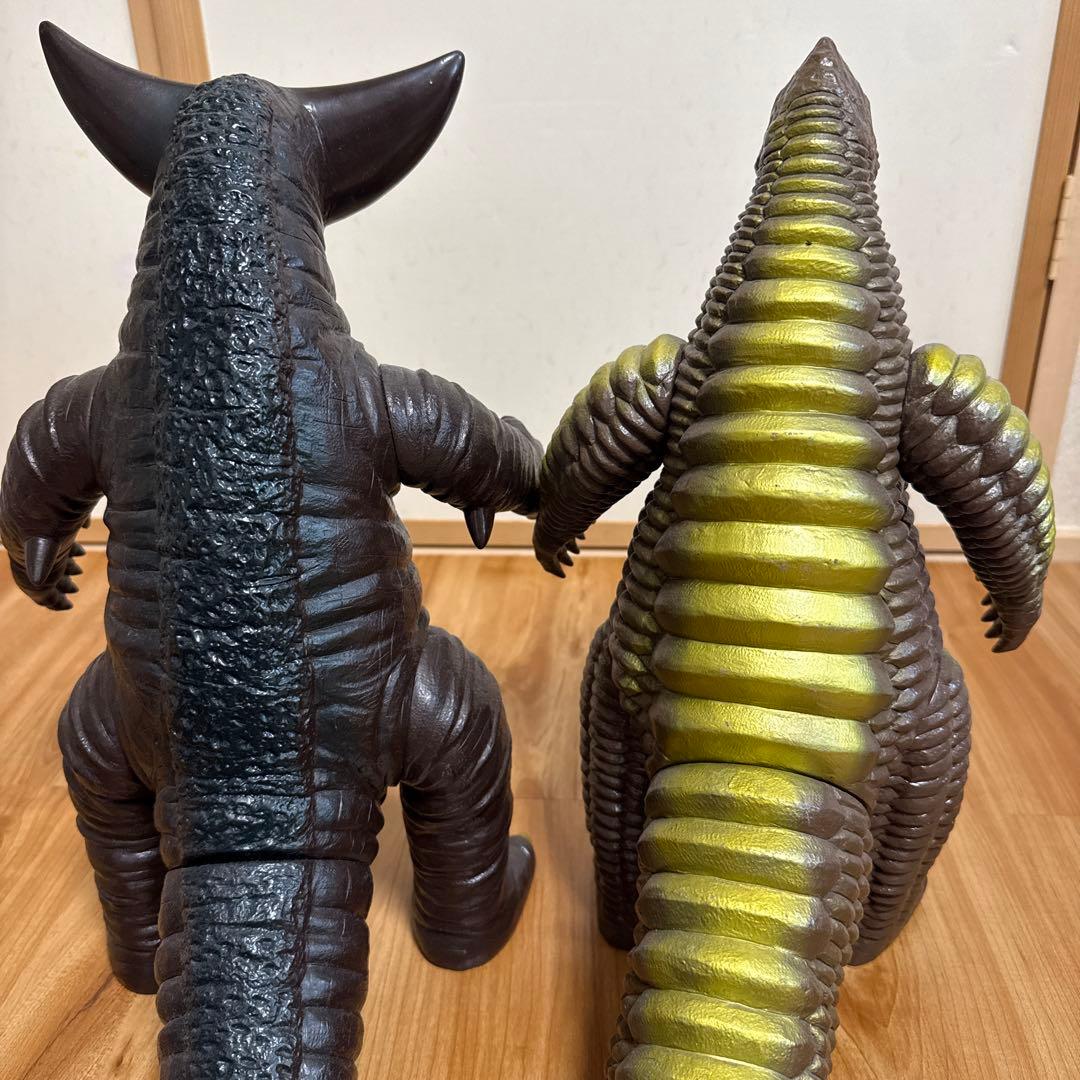 キ*コ様 美品！ウルトラ怪獣シリーズDX ビック 2set ゴモラ　レッドキング