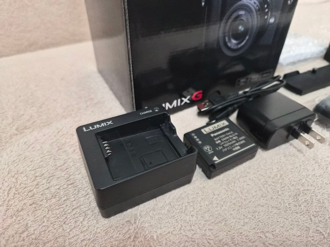Panasonic LUMIX GX7MK3 グリップ/予備バッテリ/チャージャ