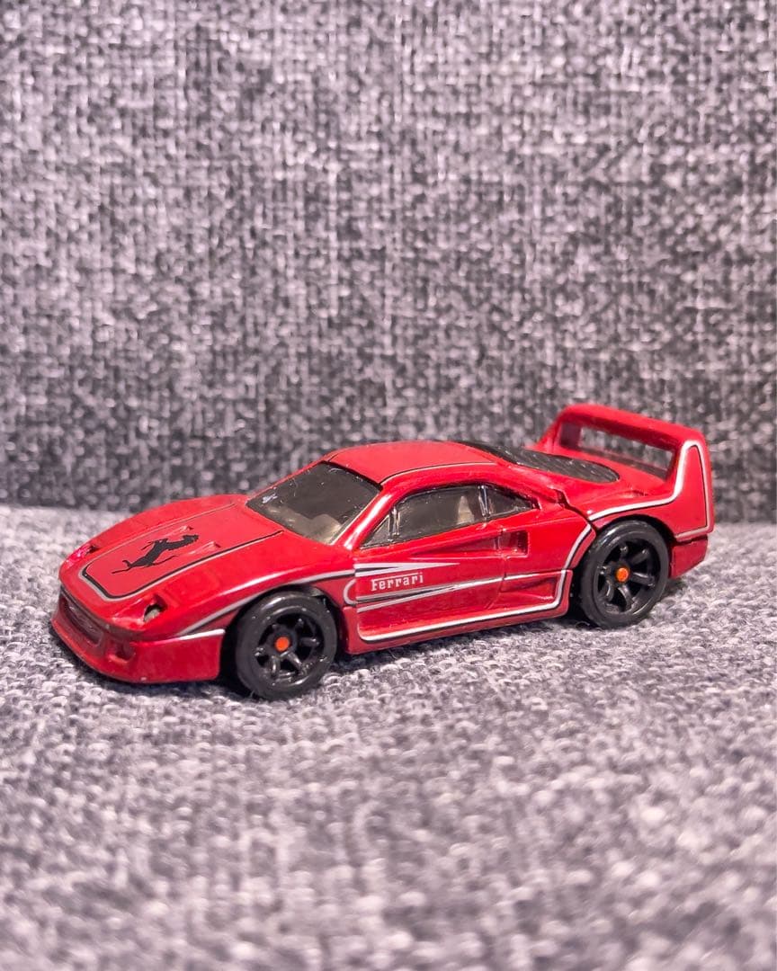 【ホットウィール】Ferrari F40 “フェラーリ レーサー”