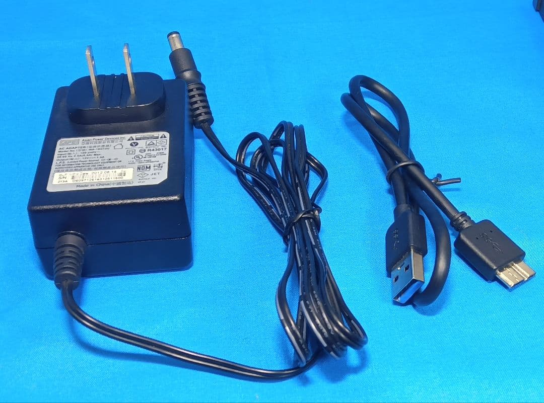 動作品 BUFFALO 外付けHDD 4TB USB3.1対応 HD-AD4U3