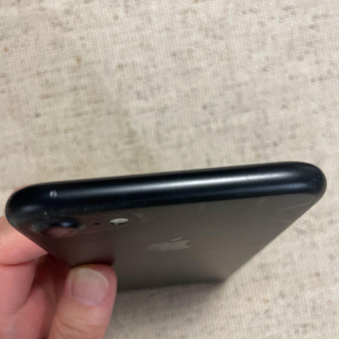 Apple iPhone 7 128GB SIMロックなし