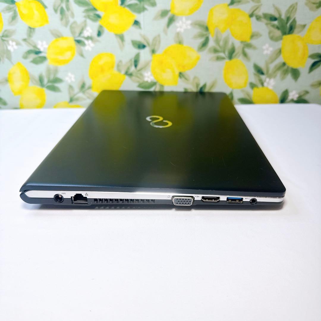 軽量コンパクト❤️バッテリーOK❤️かさばらない薄型❤️高性能Core i5❤️