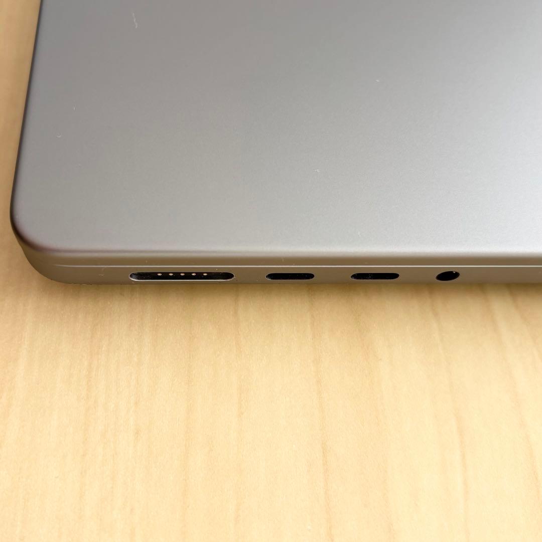 Apple MacBook Pro M2 Max 14インチ 32GB 1TB