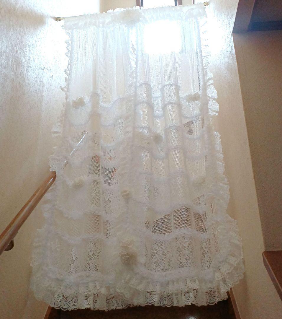 カフェカーテン【梅ばあちゃん様　オーダー品　可愛いフリフリレースのれん】